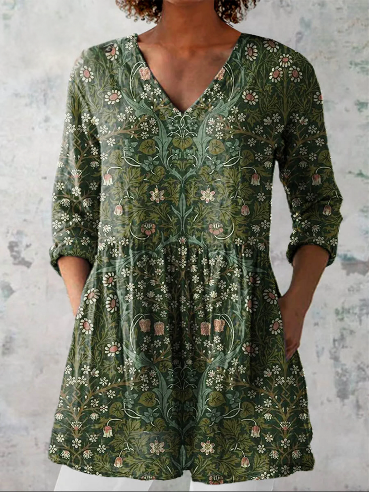 Addison – Blusa elegante con escote en V largo