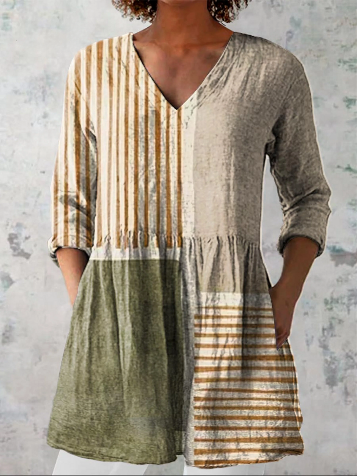 Halley – Blusa larga con escote en V elegante y versátil