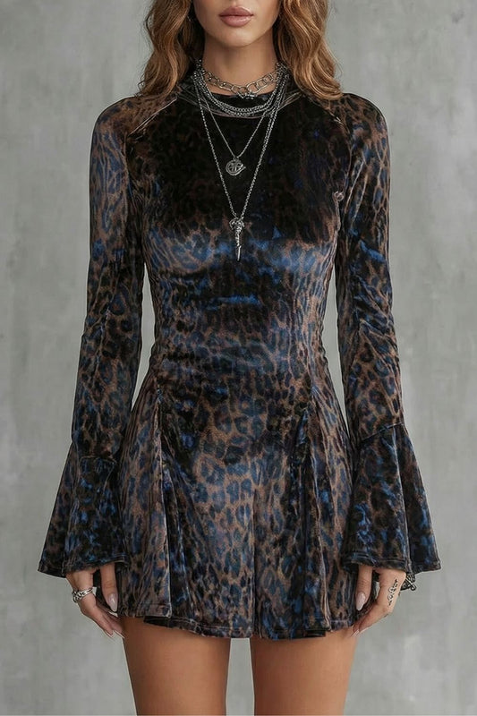 Bellanca – Mini vestido con estampado de leopardo y mangas acampanadas