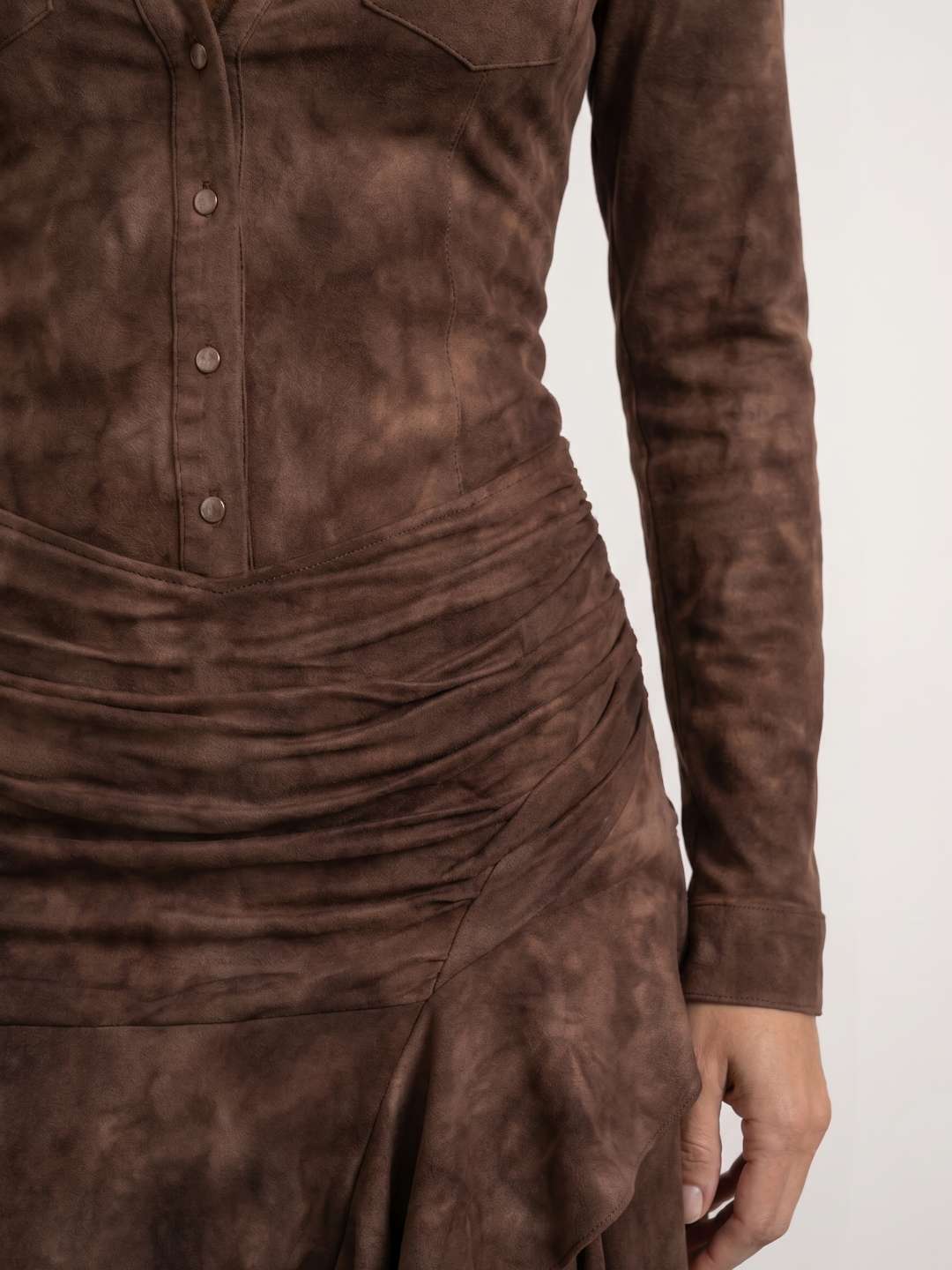Melania – Vestido cowboy con volantes