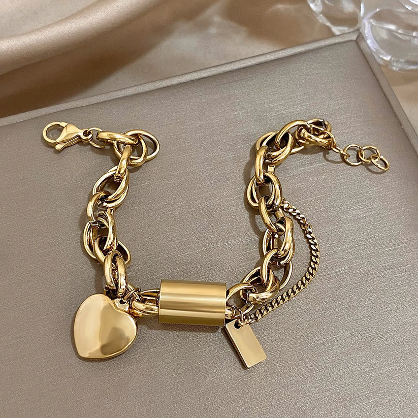Pulsera gruesa de oro