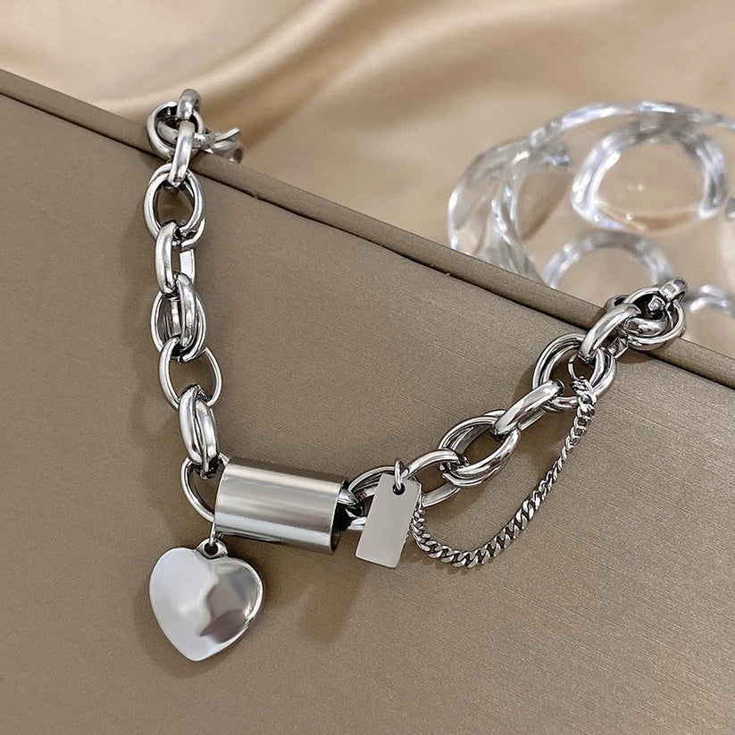 Pulsera gruesa de oro