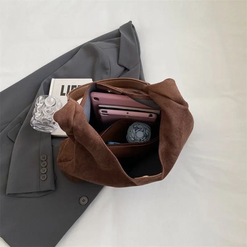 Lola | Bolso Tote de Terciopelo